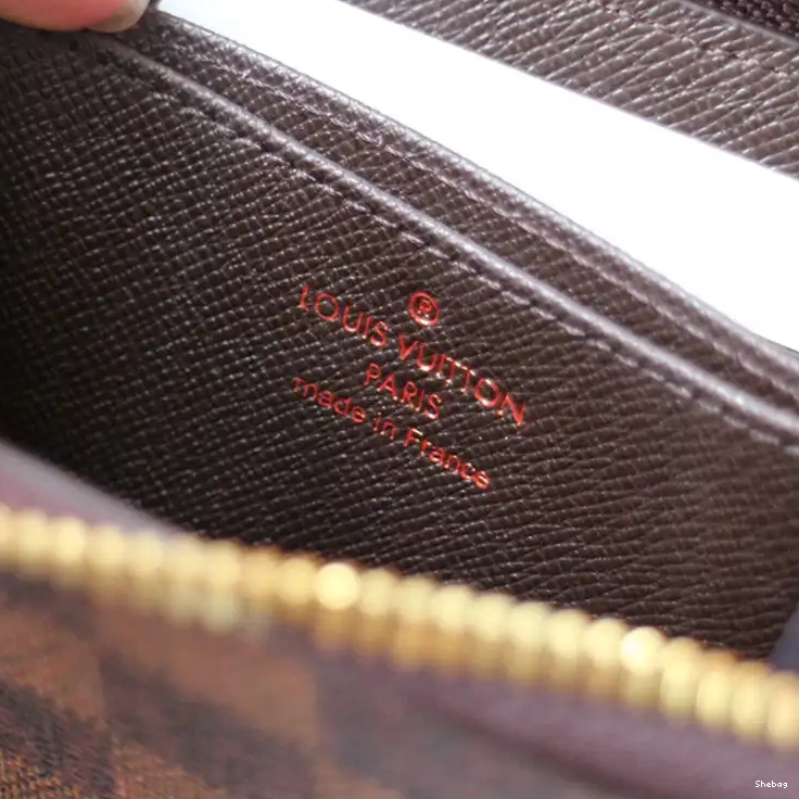 Bags LV 2106DJ0112 0629